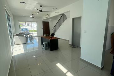 CORNER | Double Storey House (ILLARIA), Hillside Homes, Danau Mentari Rawang