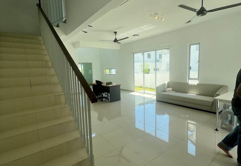 CORNER | Double Storey House (ILLARIA), Hillside Homes, Danau Mentari Rawang