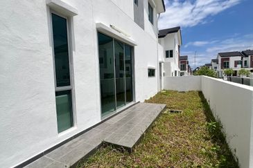 CORNER | Double Storey House (ILLARIA), Hillside Homes, Danau Mentari Rawang