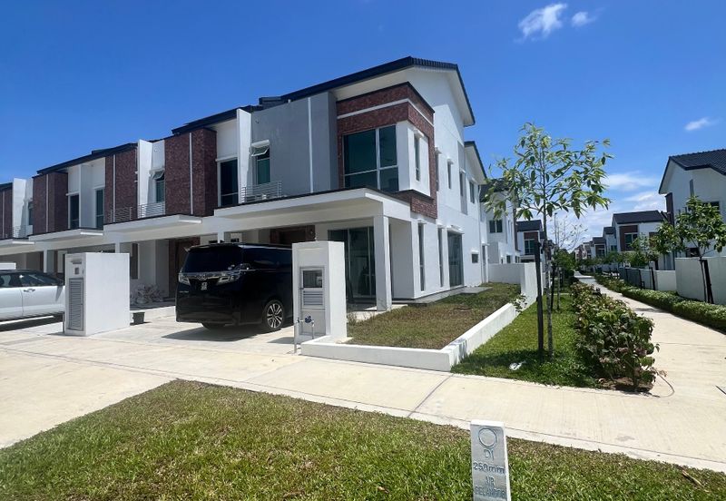 CORNER | Double Storey House (ILLARIA), Hillside Homes, Danau Mentari Rawang