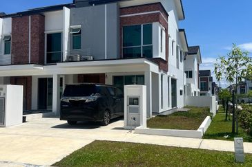 CORNER | Double Storey House (ILLARIA), Hillside Homes, Danau Mentari Rawang