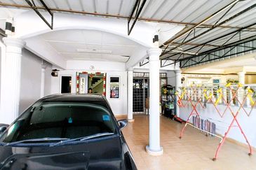 Taman Dato Hormat, Telok Panglima Garang