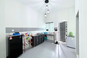 TAMAN LEKIR DAMAI, KAMPUNG KOH