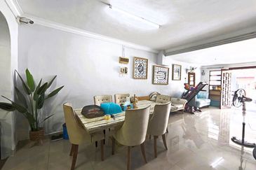 Taman Desa Keramat AU2