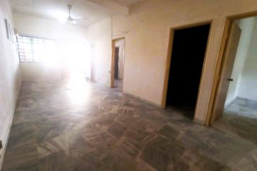 BANDAR ENSTEK (CENDRAWASIH)