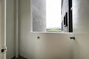 CASA RESIDENCES, CHEMOR