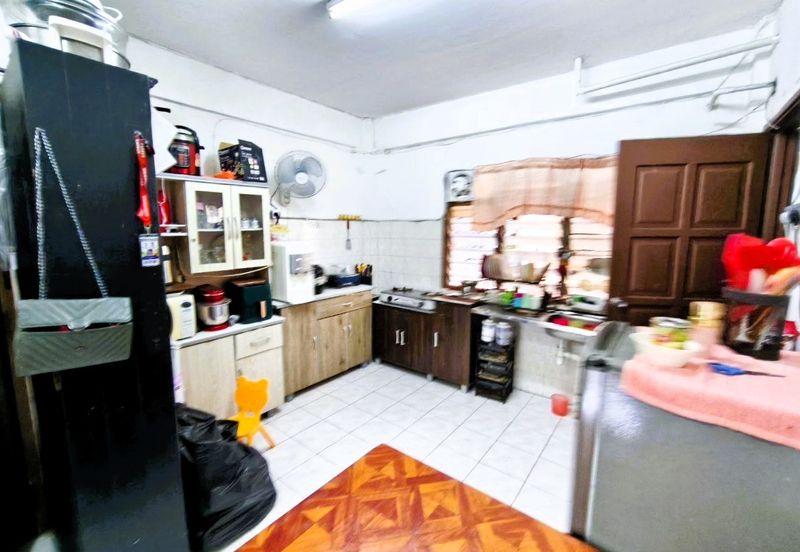 Gugusan Teratai, Seksyen 6 Kota Damansara