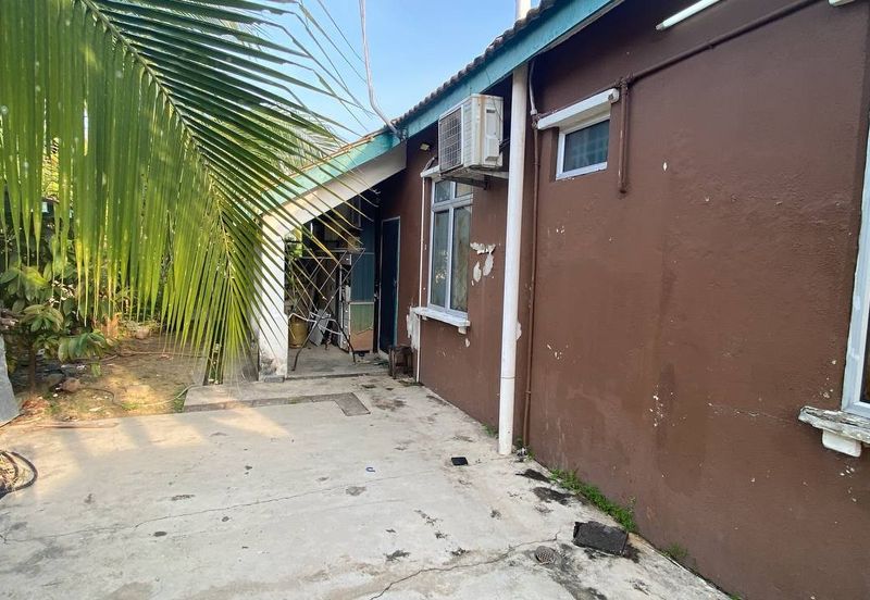 Taman Sri Bayu, Tanjong Sepat