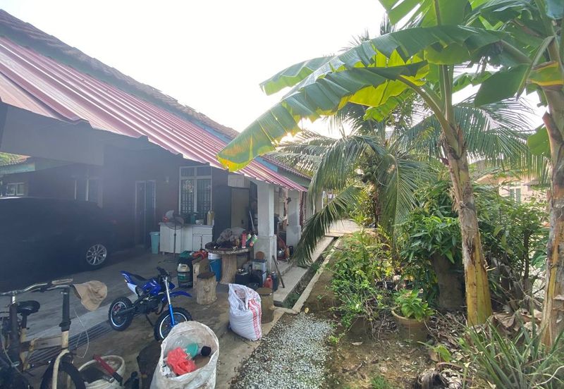 Taman Sri Bayu, Tanjong Sepat