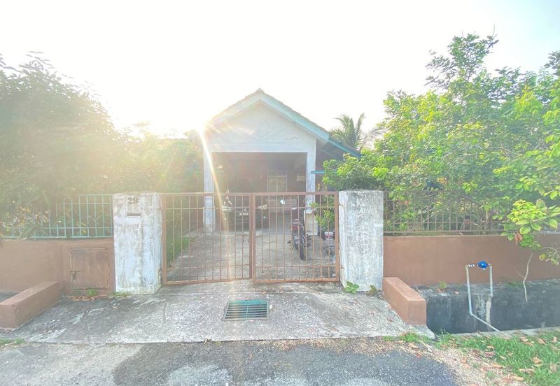 Taman Sri Bayu, Tanjong Sepat