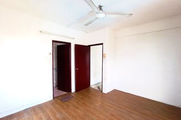 Cemara Apartment @ Taman Kajang Utama