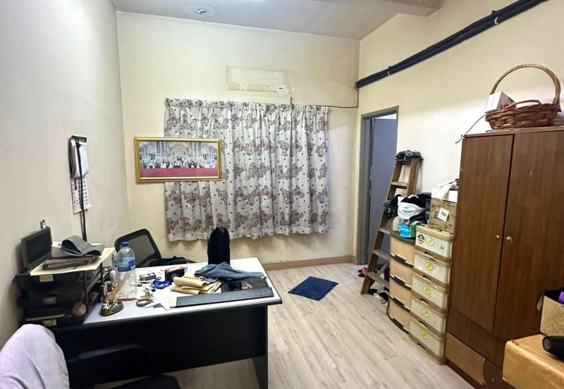 D'Anjung Teluk Pulai