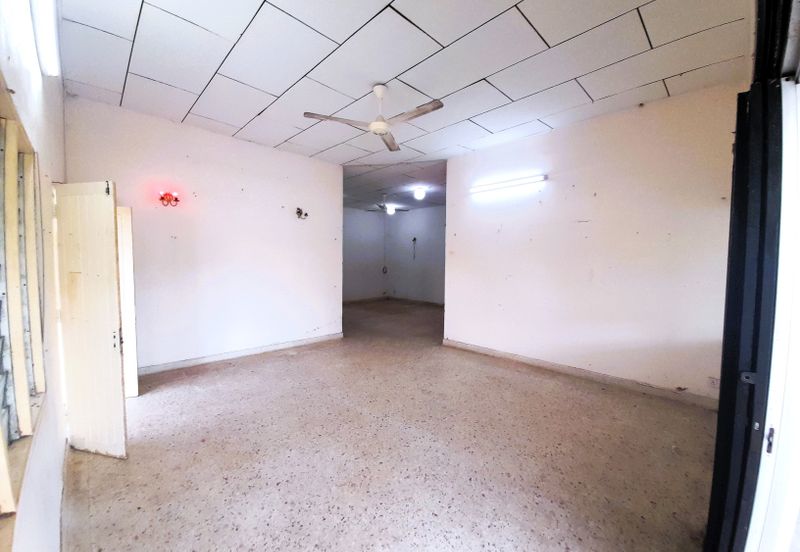 Single Storey Semi Detached House at Teluk Intan for Sale