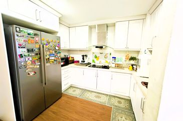 Sri Jelatek Condominium