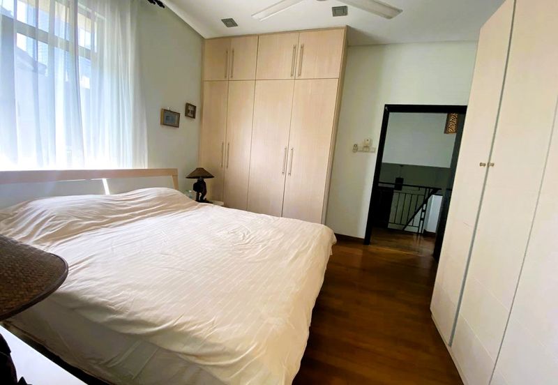 Changkat Kiara Surya