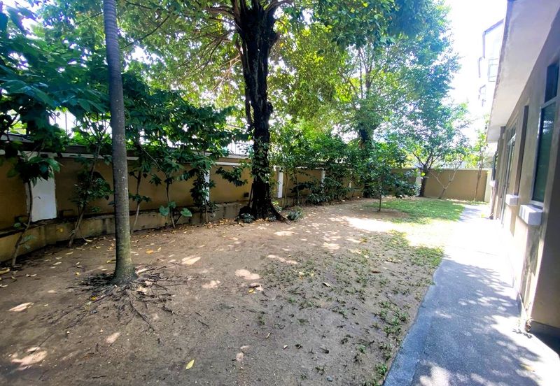 Changkat Kiara Surya