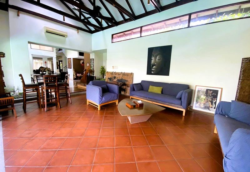 Changkat Kiara Surya