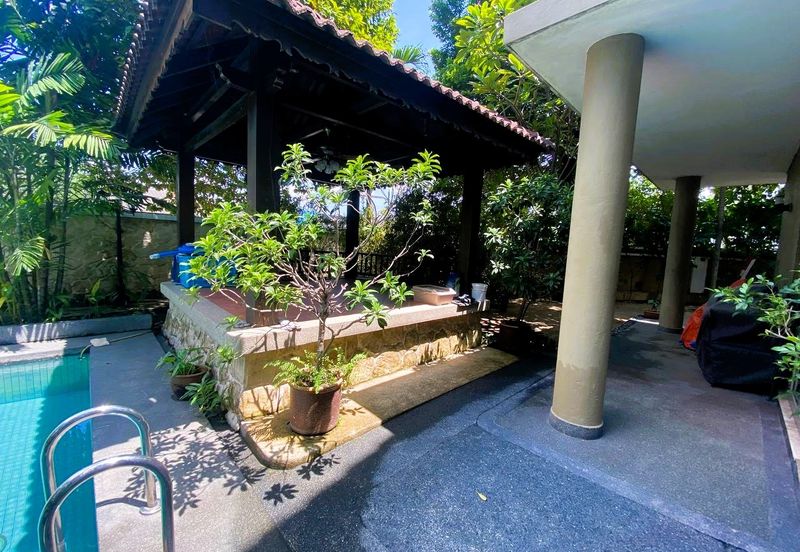 Changkat Kiara Surya