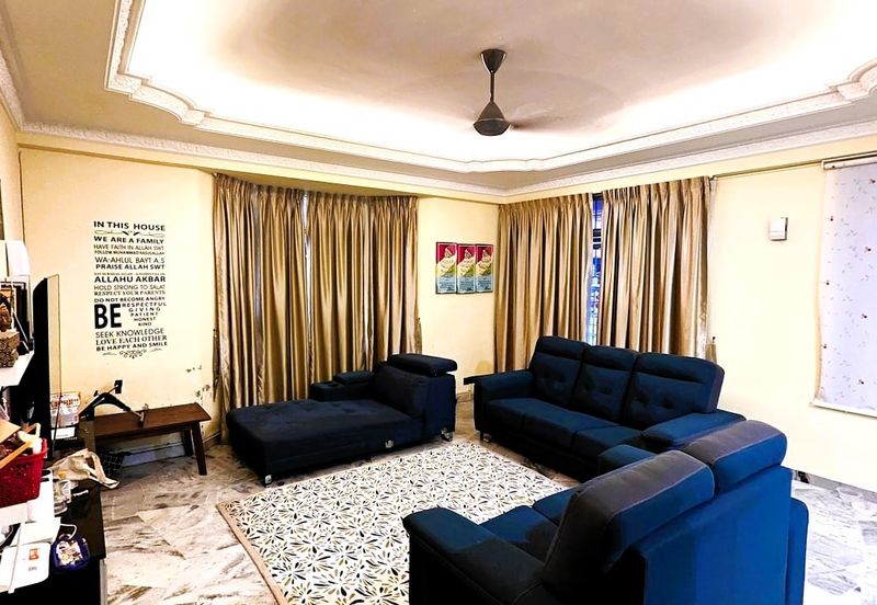 Taman Tasik Semenyih (Lake Residence)