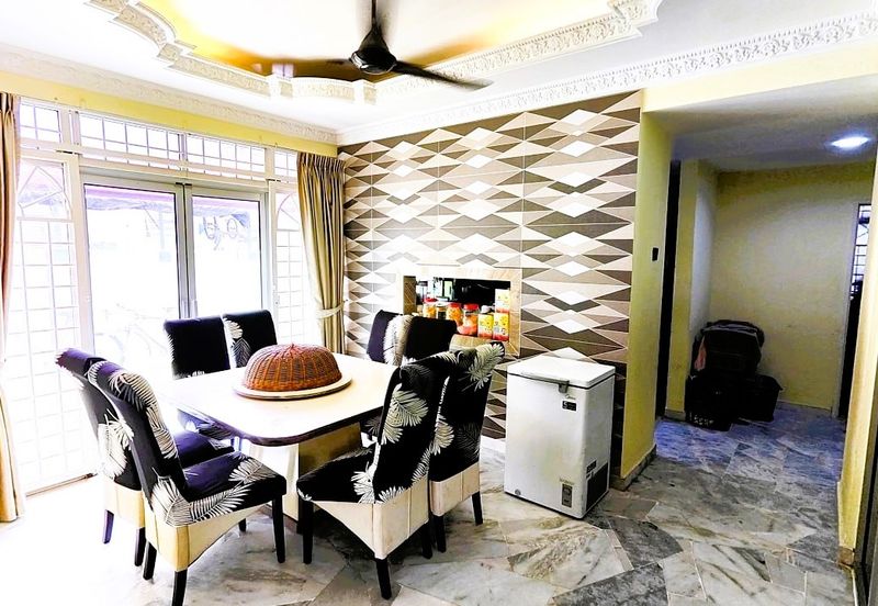 Taman Tasik Semenyih (Lake Residence)