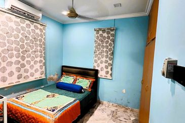 Taman Tasik Semenyih (Lake Residence)