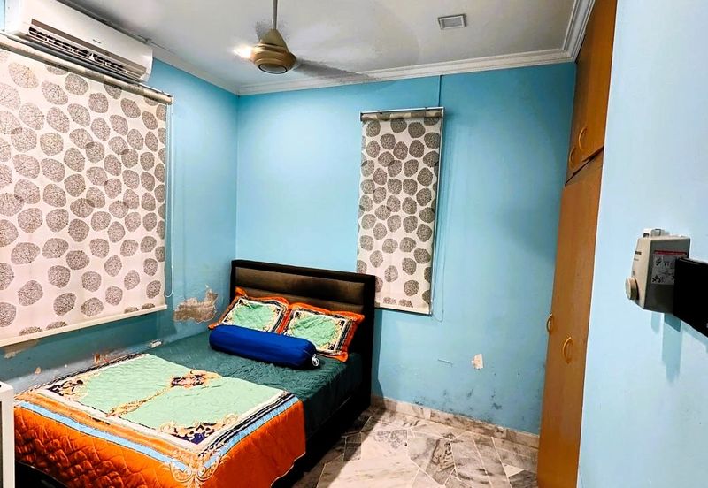 Taman Tasik Semenyih (Lake Residence)