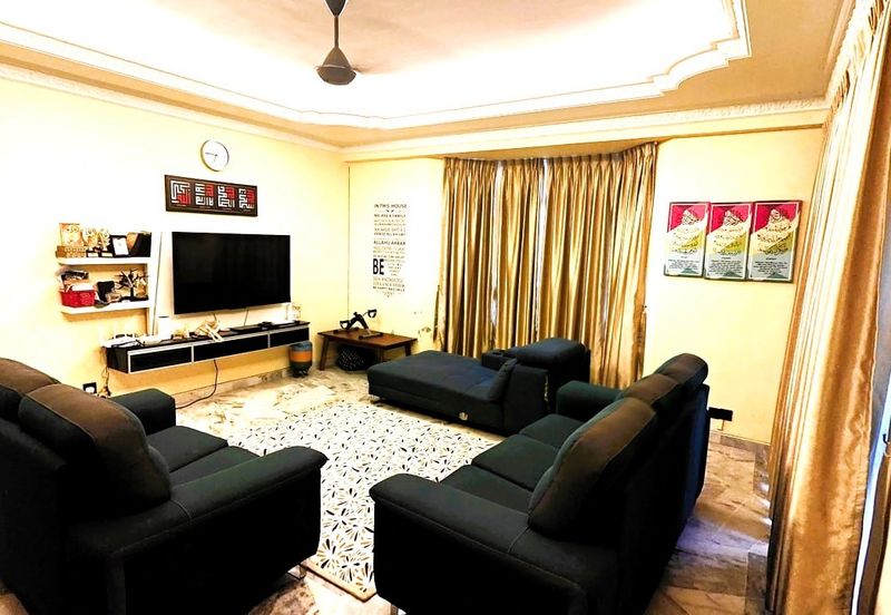 Taman Tasik Semenyih (Lake Residence)