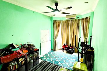 Taman Tasik Semenyih (Lake Residence)