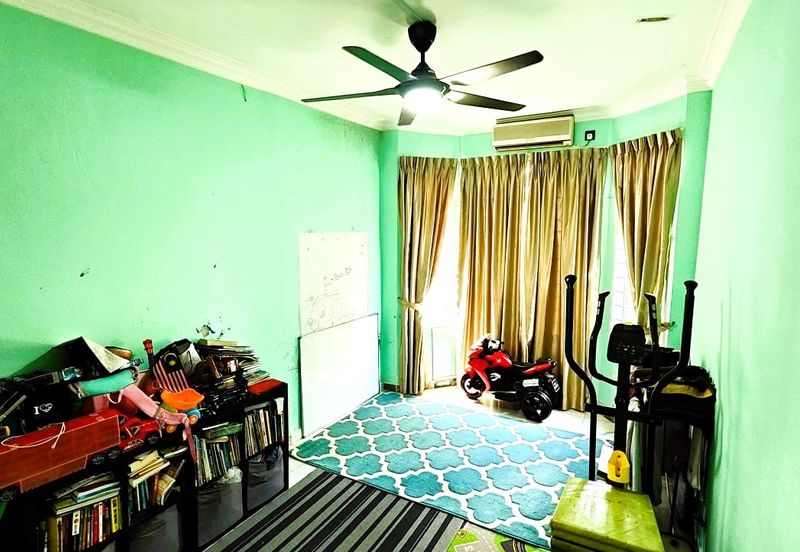 Taman Tasik Semenyih (Lake Residence)