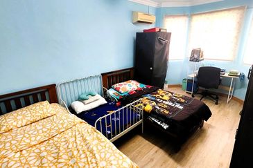 Taman Tasik Semenyih (Lake Residence)