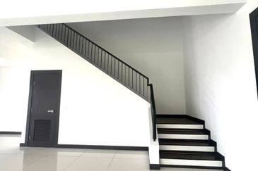 Hevea Elmina Gardens