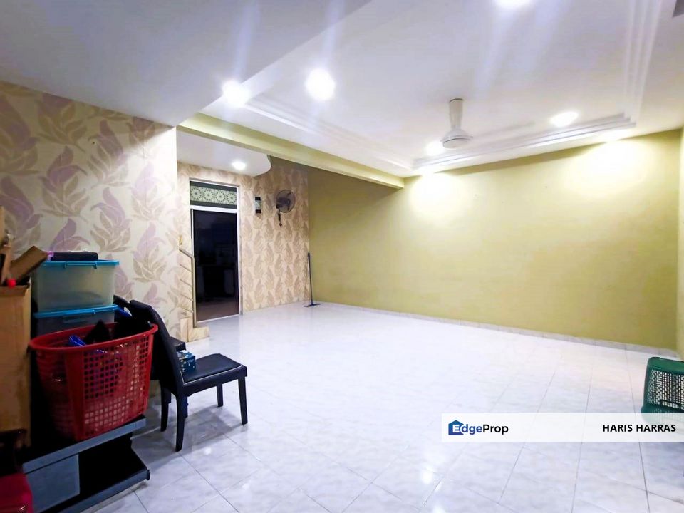 FACING OPEN & RENOVATED | 2.5-Storey Terrace, Garden Avenue, Seremban 2, Negeri Sembilan, Seremban