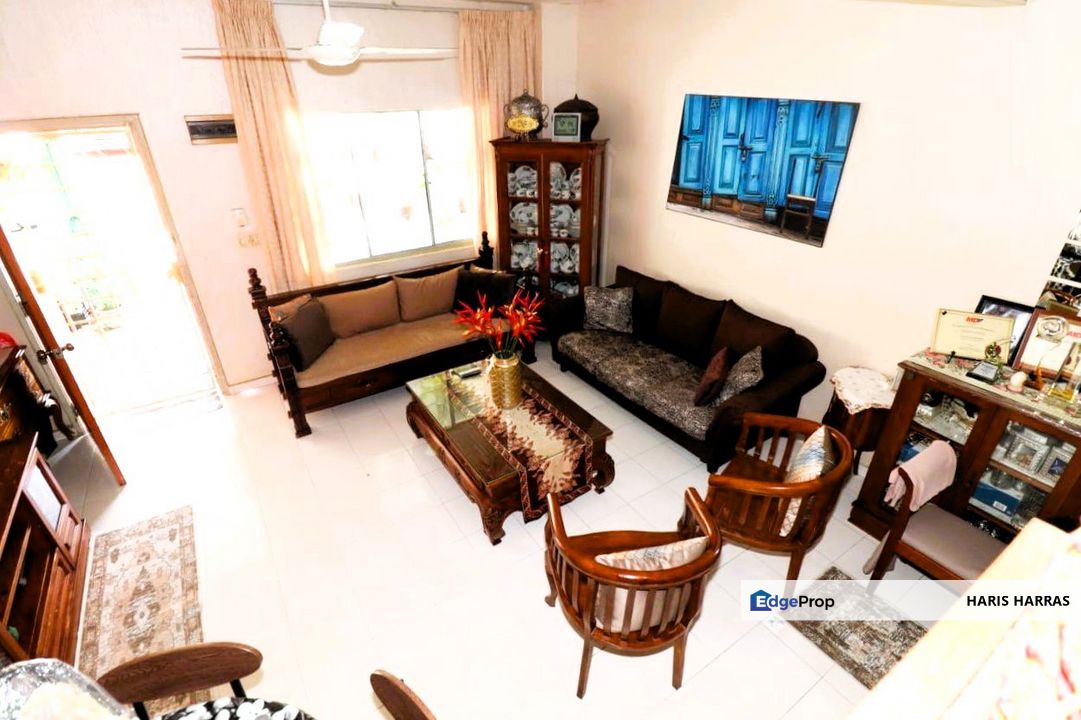 RENOVATED | Double Storey Terrace, Green Valley Bandar Tasik Puteri, Rawang, Selangor, Rawang