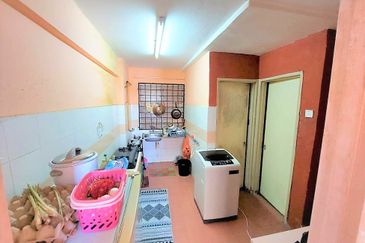 Pangsapuri Putra Damai