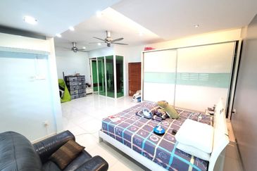 Southern Park @ Taman Selatan