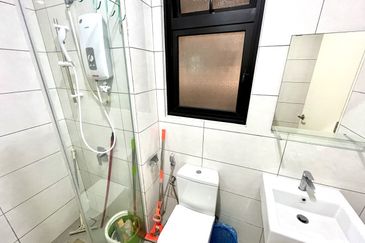 Conezión @ IOI Resort City