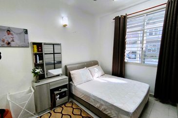 Eristana @ Seri Pristana