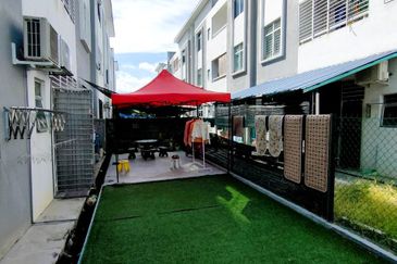 Eristana @ Seri Pristana