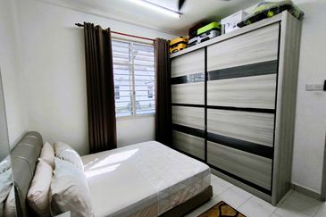 Eristana @ Seri Pristana