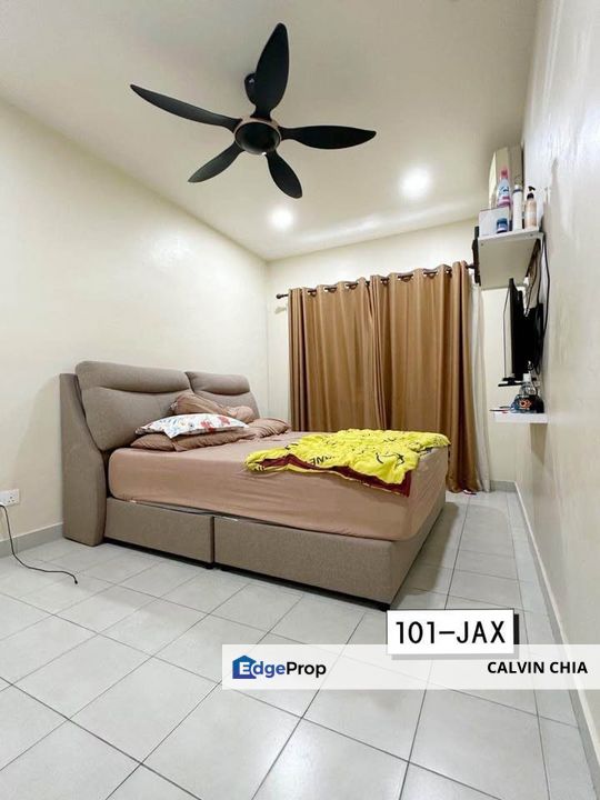 Seruling Apartment Bandar Bukit Raja Corner Unit 1,000sqft 3 Bedrooms, Selangor, Klang