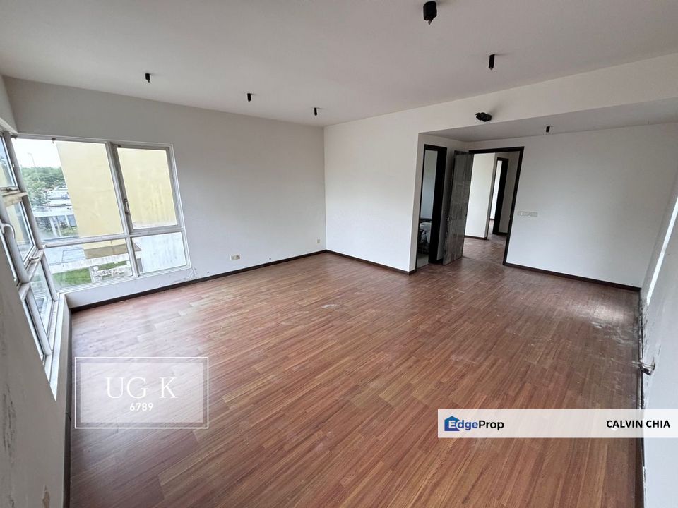 Laman Granview Saujana Puchong 3 Storey Bungalow (zero lot) Land area : 45ft x 85ft Build up : 3800 sf, Selangor, Puchong South