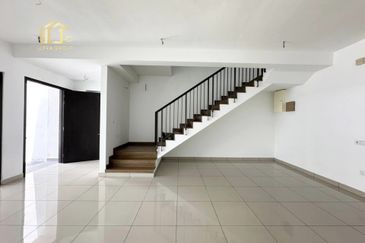 Ayra @ Bandar Bukit Raja