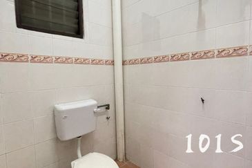 kota kemuning greenville double storey house 18x60 for sell