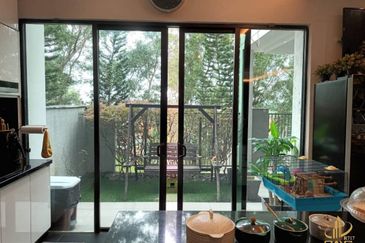 Duta Villa, Setia Alam