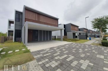 Grandezza @ Eco Sanctuary