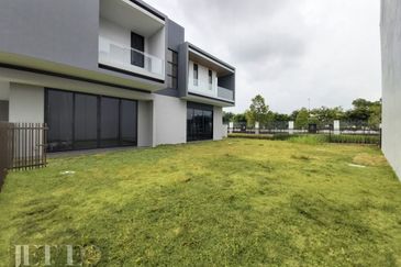 Grandezza @ Eco Sanctuary