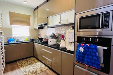 Jalan Setia Perdana U13/25