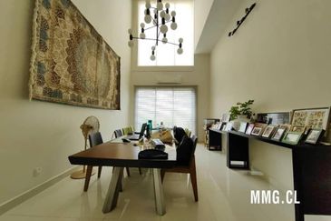 Duta Villa, Setia Alam