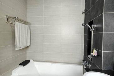 Jalan Setia Utama U13/37