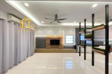 Duta Villa, Setia Alam